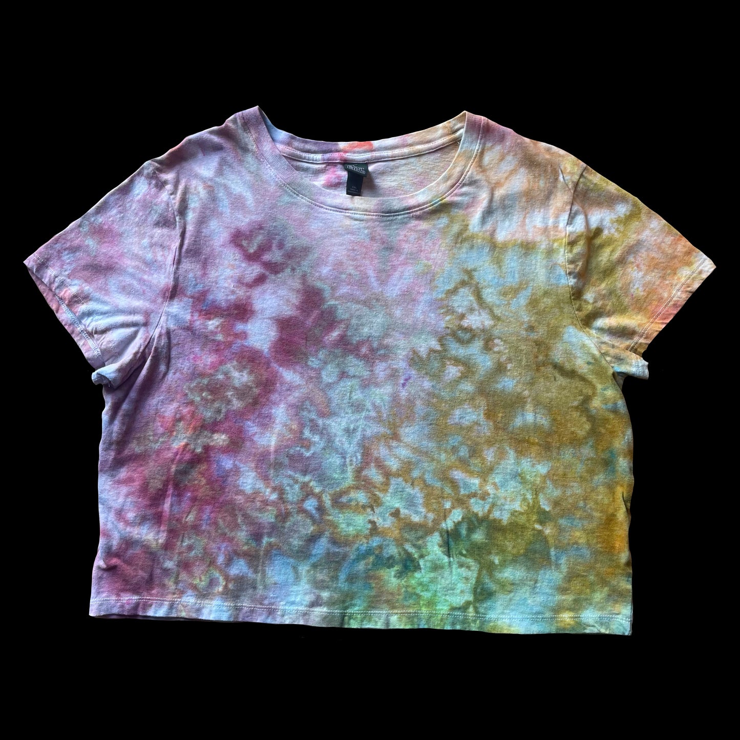 2XL cropped tee: handmade tie-dye