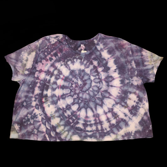 2XL cropped tee: handmade tie-dye
